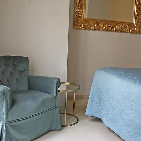 La Casa Azul + Malaga