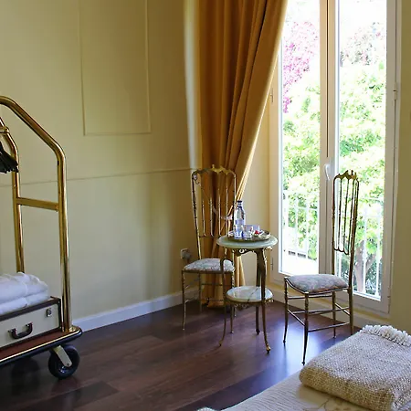 La Casa Azul + Bed & Breakfast 2*